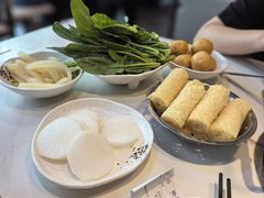 -德林酸菜鱼火锅(南丹店)