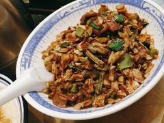 -陈厨老味·老派郴州菜(宜章店)