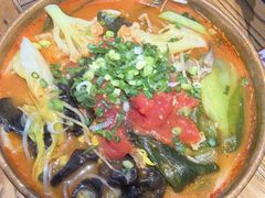 -成都你六姐·牛肉冒菜(上海陆悦汇店)