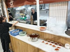 -杨三孃跷脚牛肉(美洲花园店)