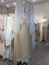 -一揽芳华汉服旗袍体验馆(拙政园店)