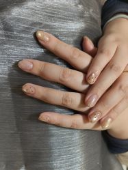 -小鸭梨影院式美甲