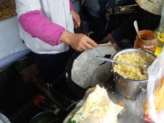 -正宗杂粮煎饼香软鸡蛋饼