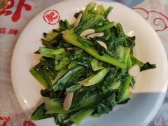 -肥肥虾庄·金牌油焖大虾(杨园滨江时代walk店)