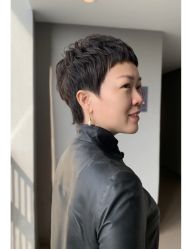 -TOP HAIR SALON