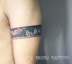 -SNOW TATTOO STUDIO