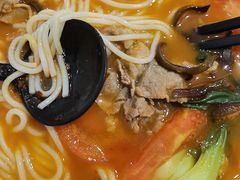 -蒙自源米线大王(花园城商场店)