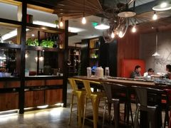 -童年小筑餐厅(申花路店)