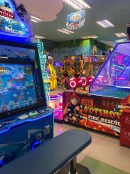 -莫莉幻想儿童乐园(武汉经开永旺店)