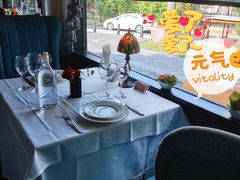 -火车头法国西餐厅