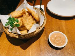 -JINNS锦时 steak&pizza(浸信会礼拜堂旧址店)