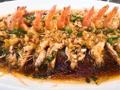 -河畔春天时尚餐厅