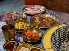 -釜山火炉·海鲜烤肉(紫藤路店)