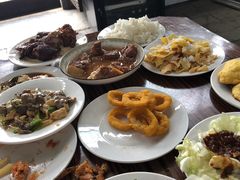 -梨木台悦来客农家院