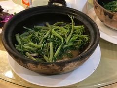 -益健海鲜大食坊(拱北口岸店)