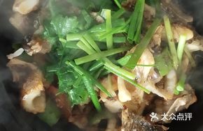 Braised Pork Belly in Clay Pot