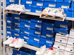 -五环Outlets(高新工厂店)