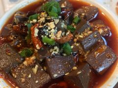 -炉小二铜锅牛蛙•川湘菜(三里屯店)