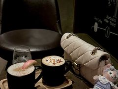 -星巴克臻选(北京嘉里中心第二店)