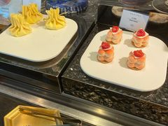 -圣丰索菲特·2 On 988 Café 自助餐厅