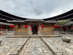 -初溪土楼群