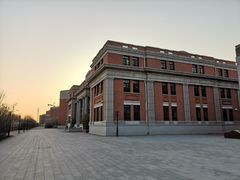 -天津市南开中学滨海生态城学校