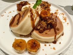 肉桂苹果焦糖香蕉舒芙蕾松饼-娜娜家•Nana And Her Friends Restaurant(小寨原力场店)