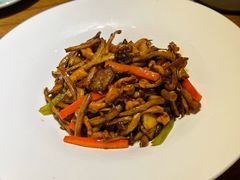 茶树菇鸡柳-老宁波1381餐厅(宏泰广场店)