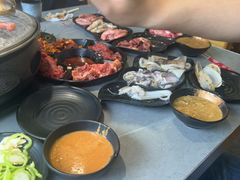 -啊美丽炭火烤肉(滑翔一店)