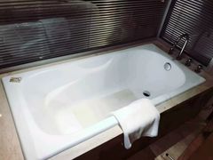 -上海龙之梦万丽酒店