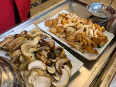 -野菌园·野生菌火锅首创第一家(关兴路总店)