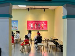 -蓝精灵乐园·世茂精灵之城主题乐园