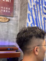 -T.1 hair salon烫染接发