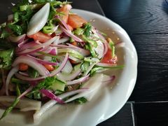 老虎菜-壹号院音乐餐厅•烤全羊•新疆菜(浐灞店)