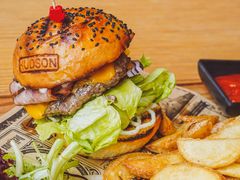 -哈迪森Hudson(环球金融中心店)