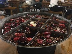 -白乐天毛肚火锅馆(南滨路店)