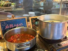 -大中华希尔顿酒店-念自助餐·嗨啤·小龙虾