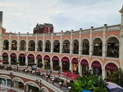 -佛罗伦萨小镇广佛名品奥特莱斯(疏港路店)