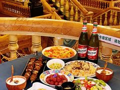 -伊带伊路新疆美食府(呼家楼店)