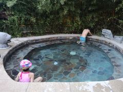 -中家鑫园温泉酒店鑫悦汤泉