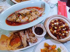 -李家猪蹄融合菜馆(河松街店)