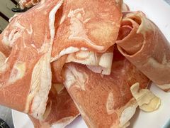 -洞庭洲·防空洞火锅·烧烤·铜锅涮肉(新百广场店)