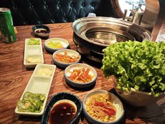 -明洞阿姨·韩式酱蟹烤肉·创意料理(三元桥店)