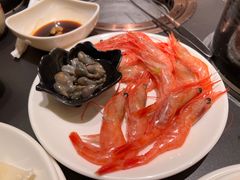 -钱小奴海鲜自助黑金店(杭州滨江龙湖店)
