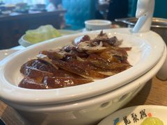 -龙聚德北京烤鸭(沙坪坝华宇A馆店)