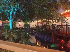 -二荆条·蜀鲜汇城市森林火锅