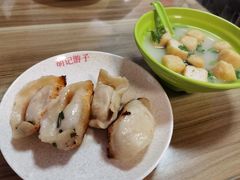 -胡记锅贴·沪上游子老鸭粉丝汤(太原路店)