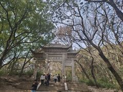 -灵岩山风景区
