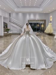 -MANLI BRIDAL婚纱