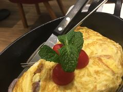 -港丽餐厅(高德置地店)